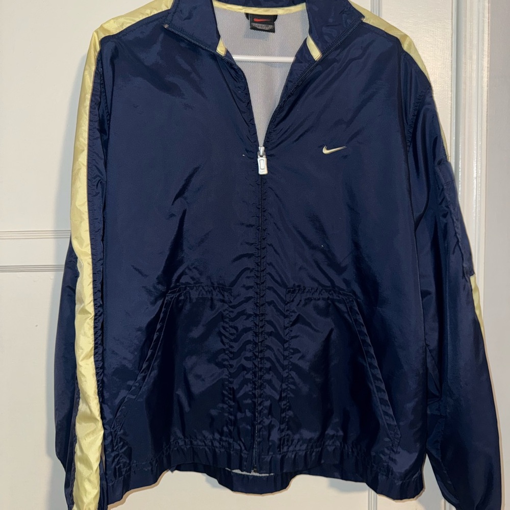 Nike Wind Breaker